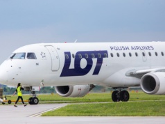 Wybrali najlepsze linie lotnicze na świecie. LOT załapał się rzutem na taśmę