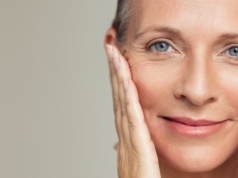 Kolagen w kremie czy do picia? W tej formie najlepiej odmładza skórę