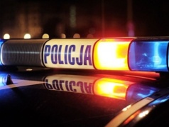 Tragedia na DK50. Na traktor z przyczepą najechało auto, zakończyło się tragedią