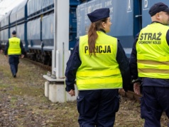 Malowali graffiti na wagonie kolejowym w Gdyni, zostali zatrzymani