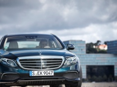 Używany Mercedes Klasy E W213. Diesel OM654 ma słaby punkt