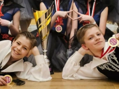 Caro Dance z Siedlec triumfuje na turniejach. 8 złotych medali na początek sezonu