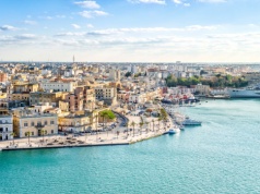 Wakacje na południu Włoch 🌤️👙☕ Loty dla wszystkich i noclegi w hotelu sieci ibis za 839 PLN