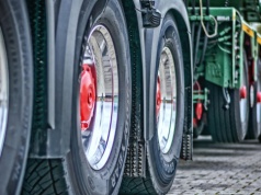 Europejski bank daje Ukrainie 230 mln euro na remonty dróg. Tych do eksportu na zachód