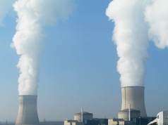 Budowa elektrowni atomowej przyspieszy nawet o dwa lata