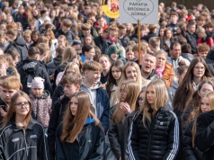 Tańczą, śpiewają i dzielą się wiarą. Dni młodzieży w sercu diecezji pelplińskiej