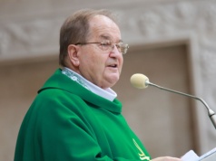 Czarne chmury nad ojcem Tadeuszem Rydzykiem. Miażdżący wynik audytu