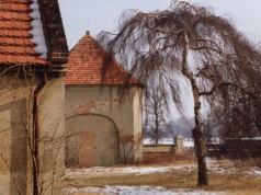 To miasteczko niemalże zapadło się pod ziemię. Dawni mieszkańcy wracają tu na mszę