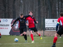 Obudzili się w końcówce, ale zabrakło czasu. Markowice bez punktów w derbach