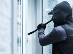 Grabież obrazów wartych miliony. Zakapturzeni złodzieje wdarli się do willi