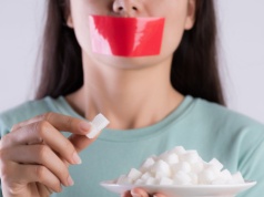 Ograniczasz słodycze i nie widzisz efektów? Sprawdź, co naprawdę działa