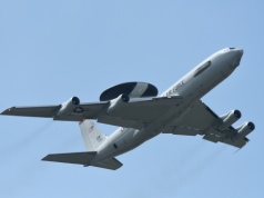 Iran uderzył w „oczy” armii USA. Samolot AWACS trafiony w Arabii Saudyjskiej