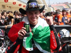 Wyjątkowe obrazki w MotoGP. Włoch przeszedł do historii