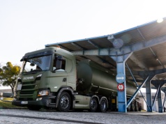Czeska armia odebrała nowe cysterny paliwowe Scania