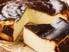 Kultowy sernik z PRL-u. Prosty, kremowy i zawsze się udaje