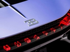 Bugatti rozkwitło na wiosnę. Tak słodkiego i luksusowego Mistrala jeszcze nie było!