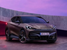 Wjechała odświeżona Cupra Tavascan. Jest słabsza, ale za to tańsza