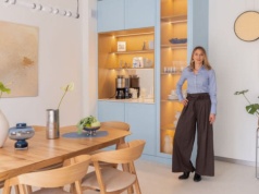 Błękit ma znaczenie. Klimat Hamptons w domu na warszawskim Zaciszu