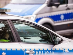 Ciała seniorów w mieszkaniu. Na miejscu 19-latek