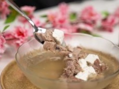 Przepis dnia na żur żukowski z twarogiem. Z nim święta na pewno będą udane