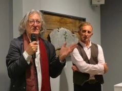 Okolice fotografii Wojciecha Prażmowskiego w Siedlcach. Wystawa skłania do refleksji (zdjęcia+film)