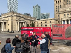 Bezpieczeństwo kraju i niskie rachunki? Apelują do Tuska ws. Czystego Powietrza