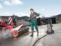 Myjka spalinowa dla rolnika – co wybrać, gdy nie masz dostępu do prądu?