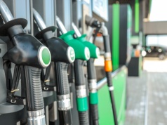 Minister energii ogłosił maksymalne ceny paliw na środę