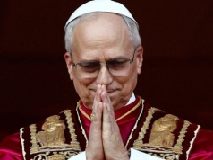 Wyjątkowa Droga Krzyżowa Leona XIV. Papież sam poniesie krzyż