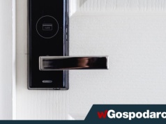 Kobiety otworzyły mu drzwi. Tak ukradł im 265 tys. zł