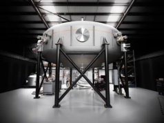 Unoszący się magnes trzyma plazmę w ryzach. Brakujące ogniwo do energii termojądrowej?