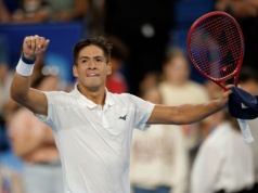 Z opóźnieniem, ale wystartowali. Rozstawieni pokazali moc