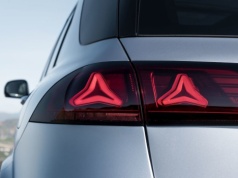 Oto nowy Mercedes-Benz GLE 2026. Jest nowocześniej, ale nie wiem, dlaczego zostawili... touchpad