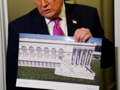 Budowa sali balowej w Białym Domu wstrzymana. Donald Trump wściekły. "Radykalna lewicowa grupa szaleńców"