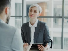 Kłamstwa w CV i na rozmowie o pracę. W rekrutacji Prima Aprilis trwa cały rok