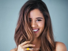 Czarne mydło podbija Internet! Zioła wygładzają i wzmacniają włosy od cebulek po końce