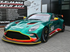 Wyścigowe bestie pod Olsztynem. Takich aut w Polsce praktycznie nie ma