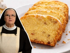 Cudowna babka z białek Siostry Anieli. Najprostszy przepis w internecie