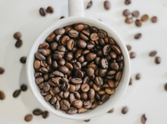 Fałszywe kawy. Tak oszukują na ziarnach