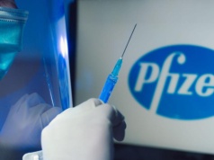 Fortuna za zerwany kontrakt. Polska przegrywa z Pfizerem i ma do zapłaty ponad 5,6 mld zł