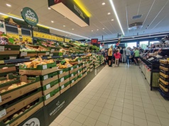 Biedronka wypowiada umowę producentowi słodyczy firmie Wawel. Tiki Taki i Kasztanki mogą zniknąć z dyskontu