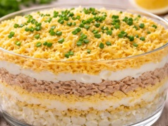 Wielkanocny hit. Prosta sałatka, która zawsze się udaje