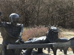 Golgota Beskidów: Stacja XI – Przybicie do krzyża