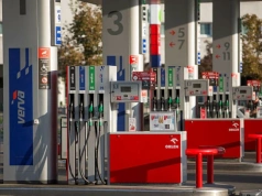 Kolejne podwyżki cen maksymalnych benzyny - dzień po dniu. Ile tym razem zapłacimy?