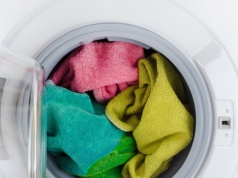 Nie pierz tak ręczników. Ten błąd popełnia wielu Polaków