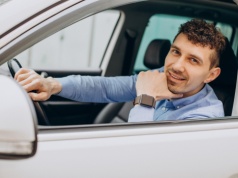 Dojazdy w naszym regionie już nigdy nie będą takie same. Poznaj hitowe audioseriale, które wciągają jak magnes