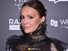 Anna Wendzikowska niczym czarny łabędź. Wszyscy patrzyli tylko na nią