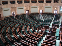 Sondaż. Zaskakująca sytuacja. Nikt nie ma większości