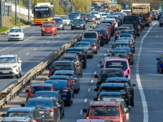 Wzrost cen OC uderzy Polaków po kieszeni. W tych miastach wynosi już prawie 1000 zł