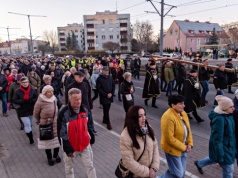 Wierni przeszli przez miasto